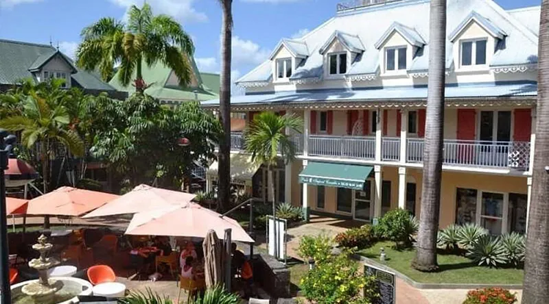 Village-creole-1-converti-depuis-jpg Village-creole-1